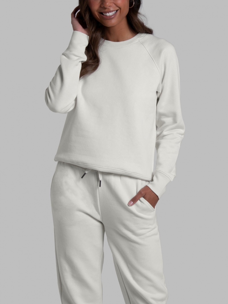 Women's Fruit Of The Loom Crafted Comfort Favorite Fleece Crew Sweatshirt Sweet Cream | GNL095368